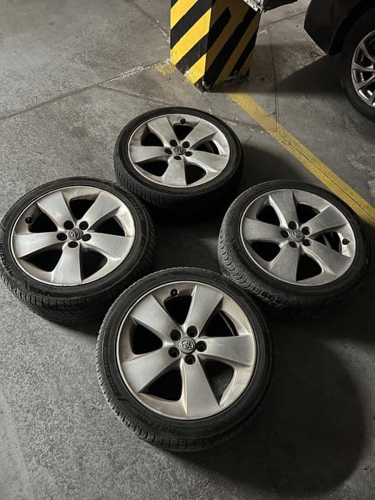 Oryginalne felgi Toyota Prius III 17” 5x100 – Corolla, Avensis,Lexus