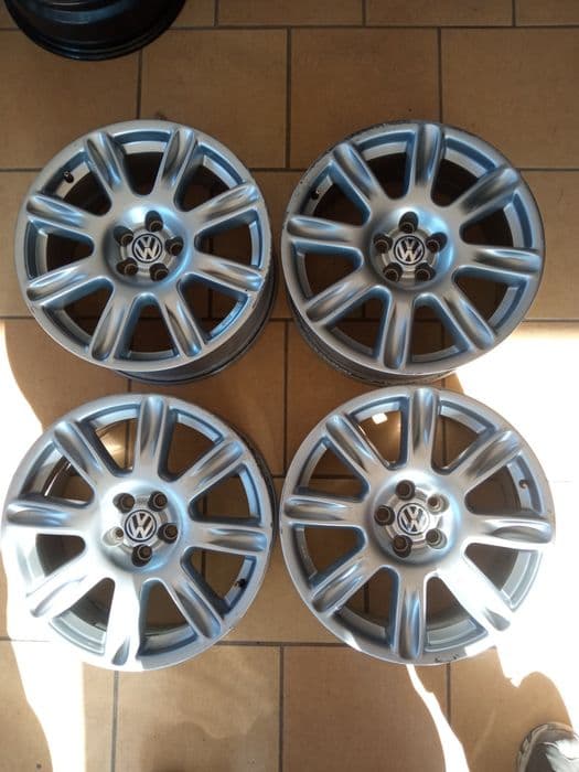 Felgi aluminiowe 17" 5x100 ET35 7.5J VOLKSWAGEN