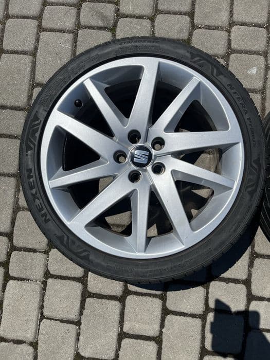 Alufelgi 5x100 17 cali Seat Ibiza FR Leon Cordoba Skoda Kamiq opony lato 215/40/17 z 2023 roku