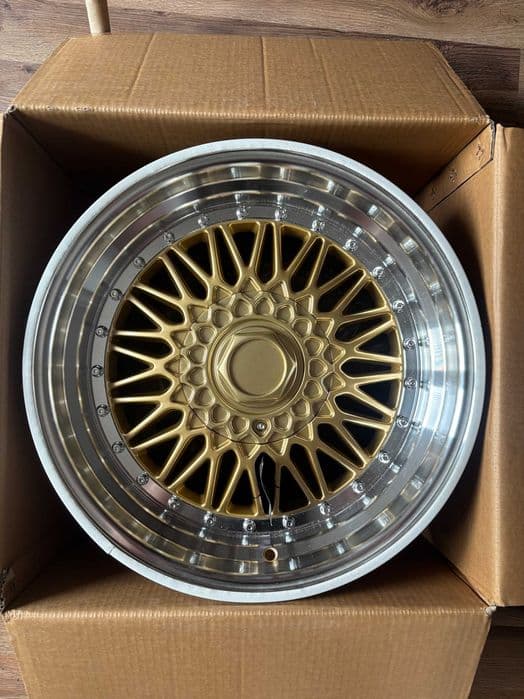 Felgi aluminiowe Japan Racing JR9 NOWE 17 5x100 5x114,5