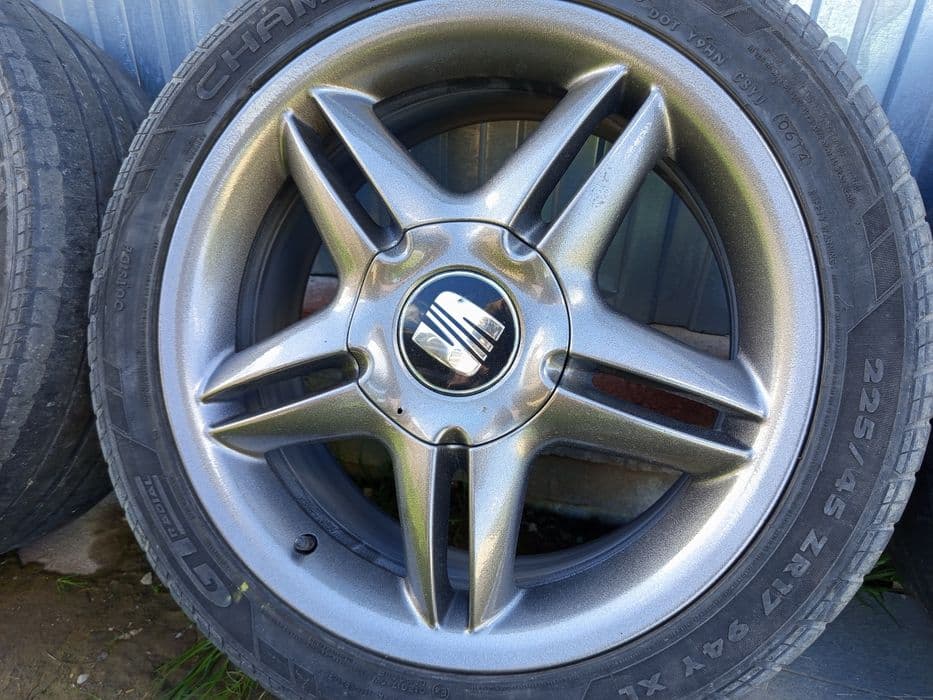 Felgi aluminiowe 17 seat Leon fr top sport Ibiza VW golf 5x100
