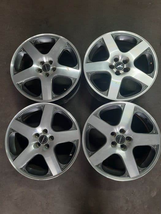 (0221) Felgi 17" 5x100 ET 38 7j - Volkswagen