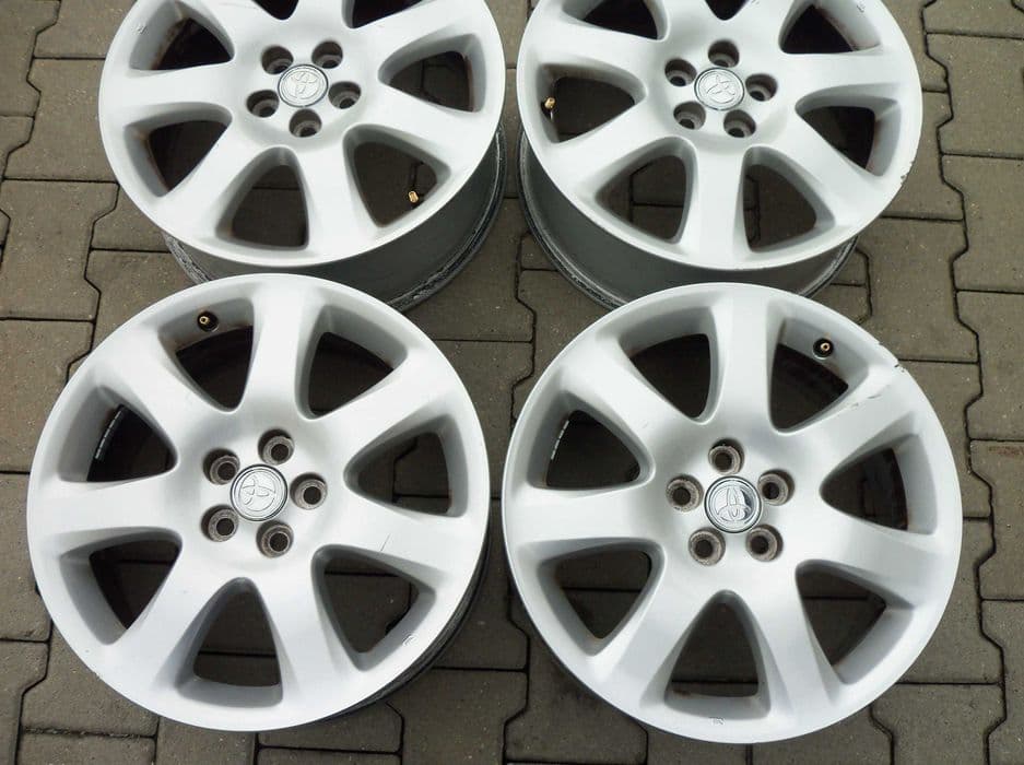 felgi alu aluminiowe 17 TOYOTA Avensis T25 Prius 5x100 ET45 Rzeszów