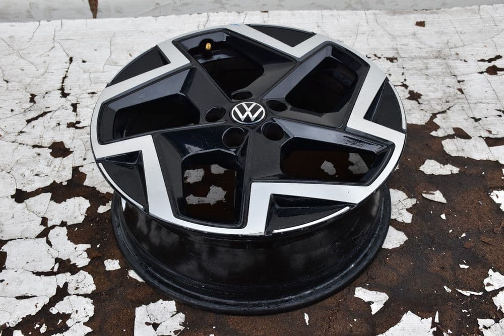 Felga Aluminiowa VOLKSWAGEN 6,5" x 17" 5x100 ET39 2GM601025AK