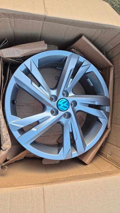 Felgi VALENCIA 17' VW OE T-CROSS 2G7.601.025E 17x6.5j et39 5x100
