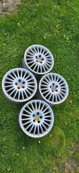 Felgi aluminiowe 17 alusy alfa 159 rozstaw 5x100 oryginały