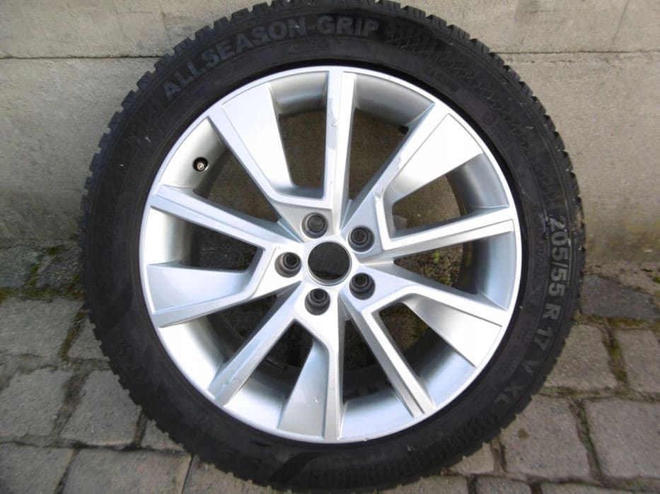 SKODA KAMIQ 658 6.5Jx17H2 ET40 5X100 - felga