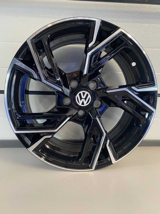 Alufelgi 17 5x100 Audi A1 A3 VW VOLKSWAGEN Fox Golf Polo Taigo T-Cross