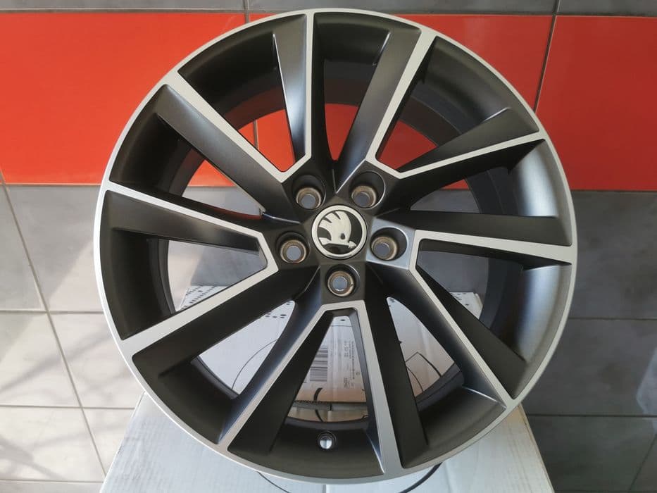 Nowe! Oryginał Felgi 17" 5x100 Skoda Camiq Scala Romster Fabia VW T-Cross Świdnik montaż