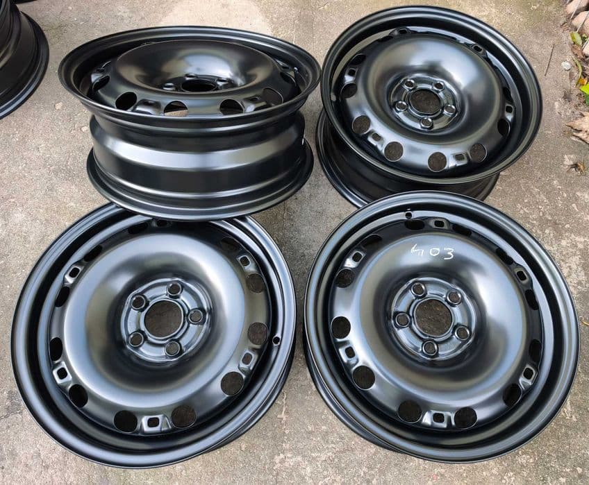Felgi Stalowe 15 VW BORA GOLF IV New Beetle POLO V SKODA Fabia 3 Rapid