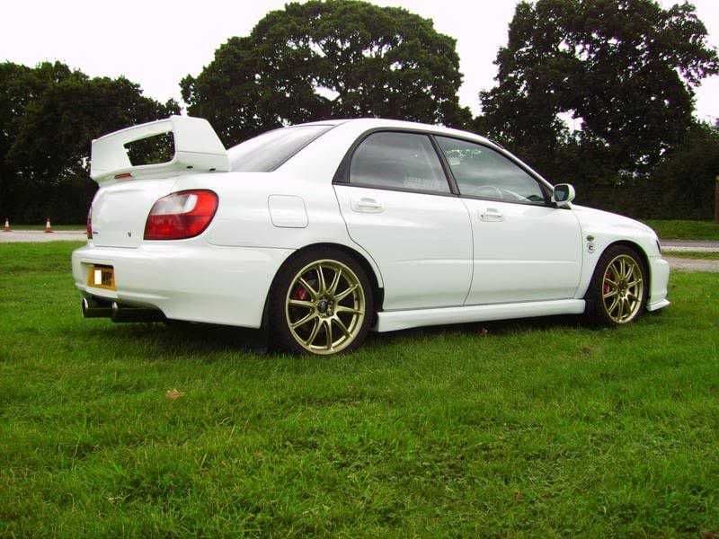 Felgi Rota GRA 17" 7,5J ET48 5x100 Subaru