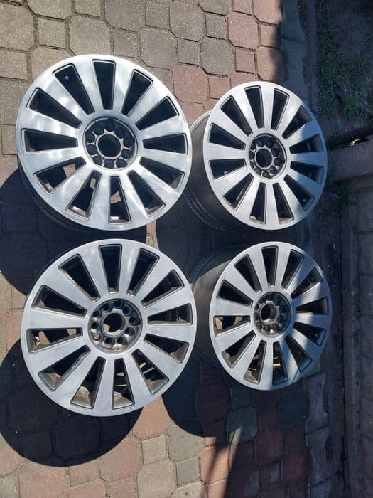 Felgi Aluminiowe R17 5x100 i 5x112 7.5J ET 35