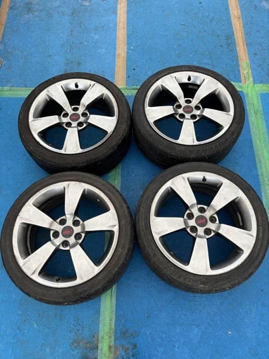 ENKEI  STI Subaru  18x8.5  +55  5x114.3